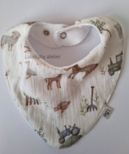 Załaduj obraz do przeglądarki galerii, Śliniak muślinowy farma