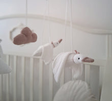 Załaduj obraz do przeglądarki galerii, Karuzela nad łóżeczko gąski