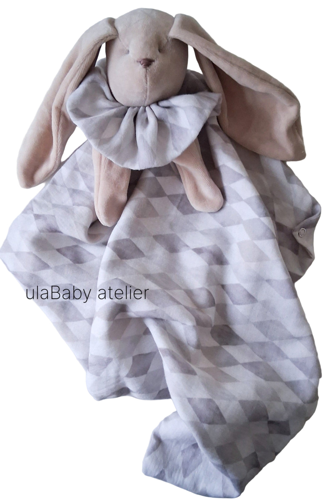 Przytulanka zajączek szare romby